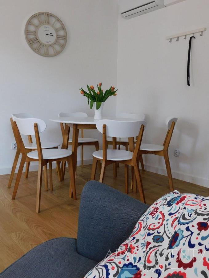 Apartamenty Dukla Eksteriør billede