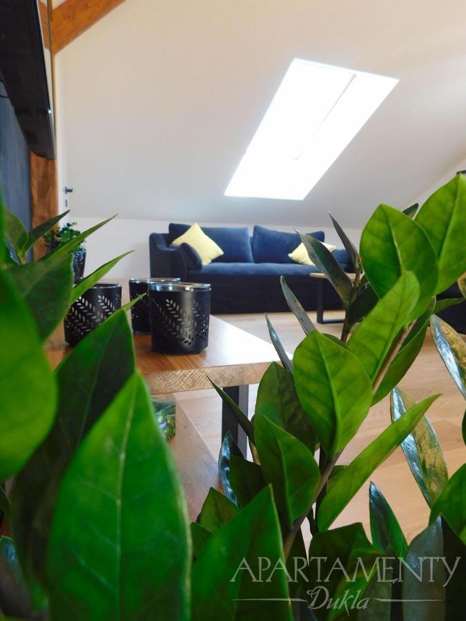 Apartamenty Dukla Eksteriør billede